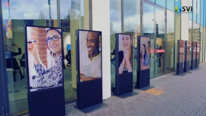 digital signage adalah