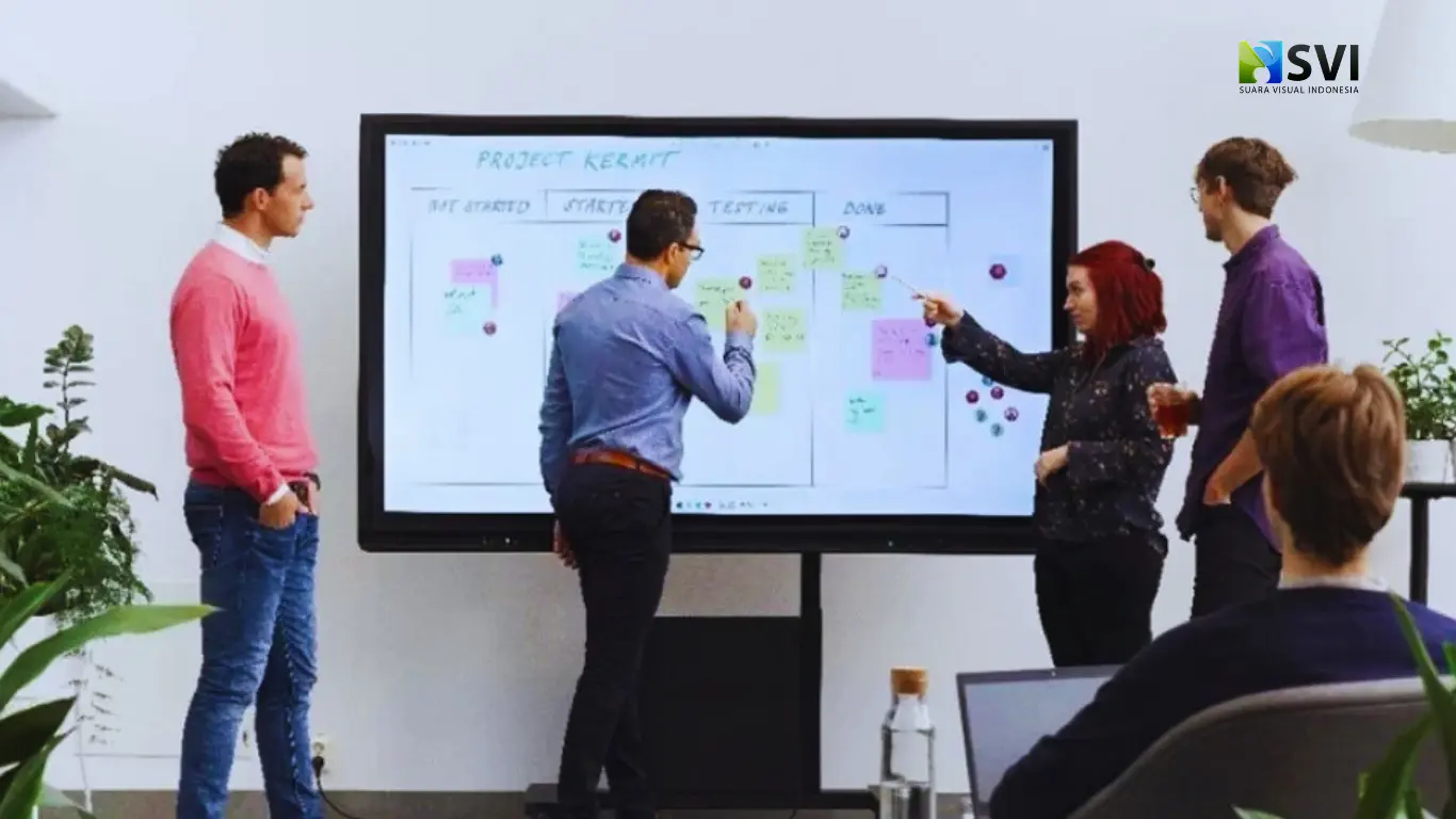 Inovasi Pembelajaran dan Presentasi Modern dengan Touchscreen Digital Board