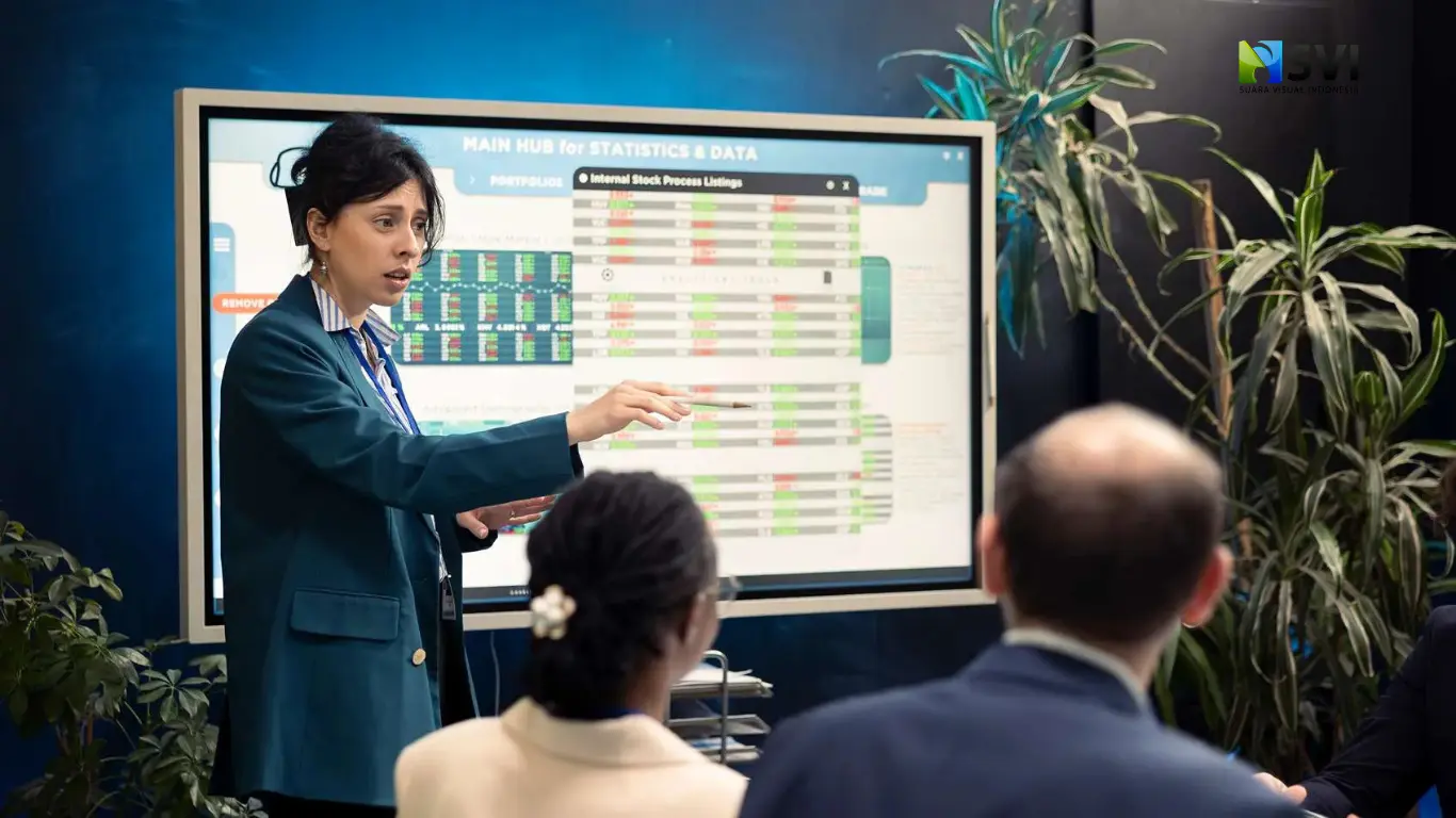 Keunggulan Interactive Flat Panel Dibanding Smart TV: Solusi Visual Interaktif untuk Edukasi dan Bisnis