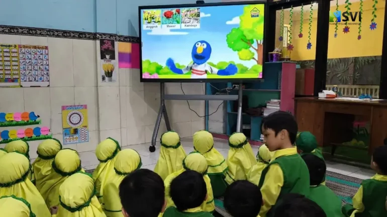Bagaimana Penggunaan Smartboard untuk Sekolah Supaya Efektif