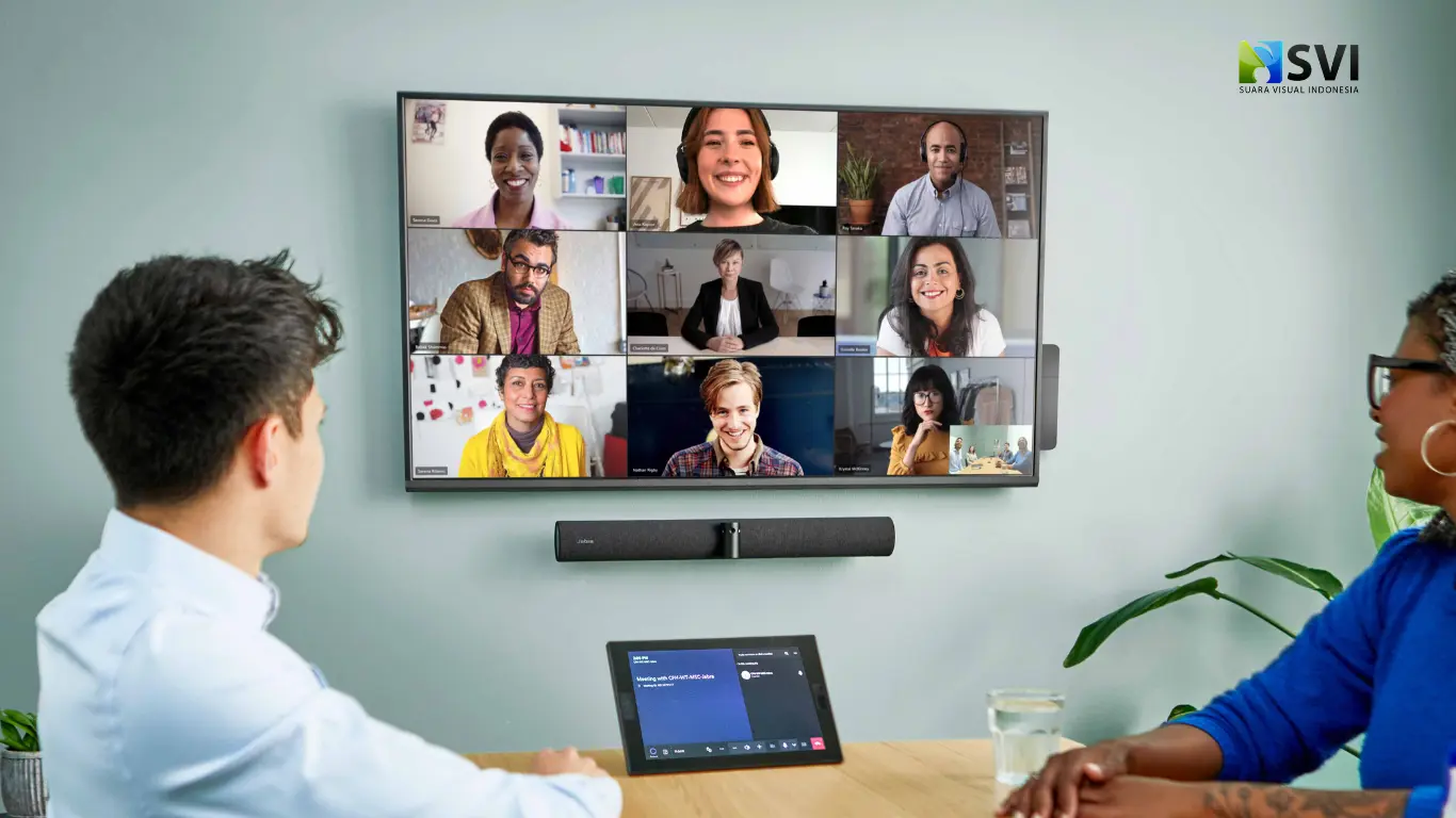 Solusi Meeting Hybrid yang Efektif dengan Smart Meeting Room